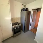 Apart Near Downtown!